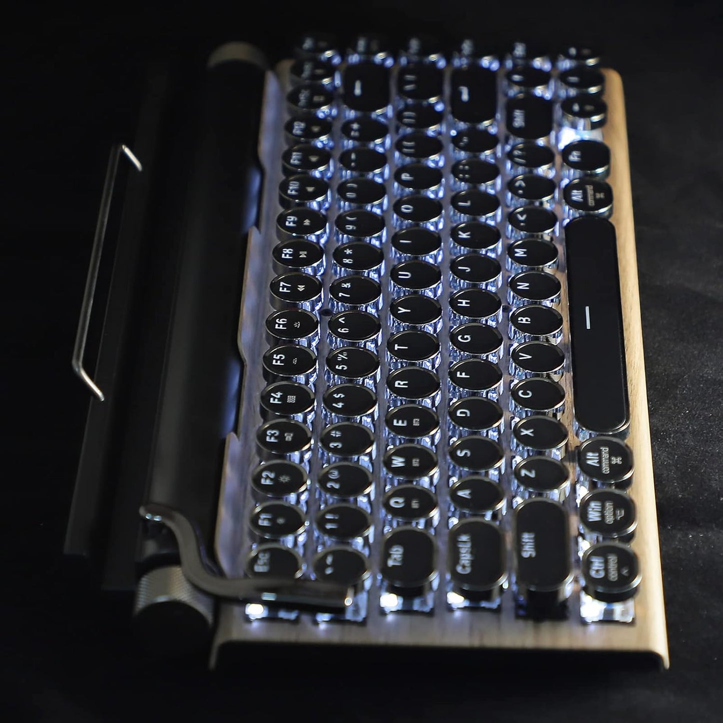 Retro Mechanical Keyboard™